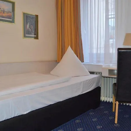 St Paul Szálloda 3*