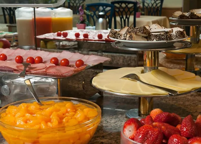St Paul Hotel 3*